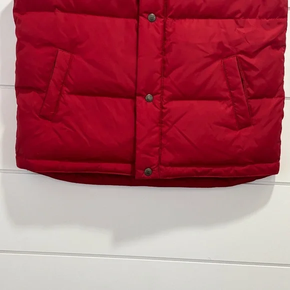 Roots men's red duck down & feather filled zip and snap closure vest size M - Picture 4 of 16